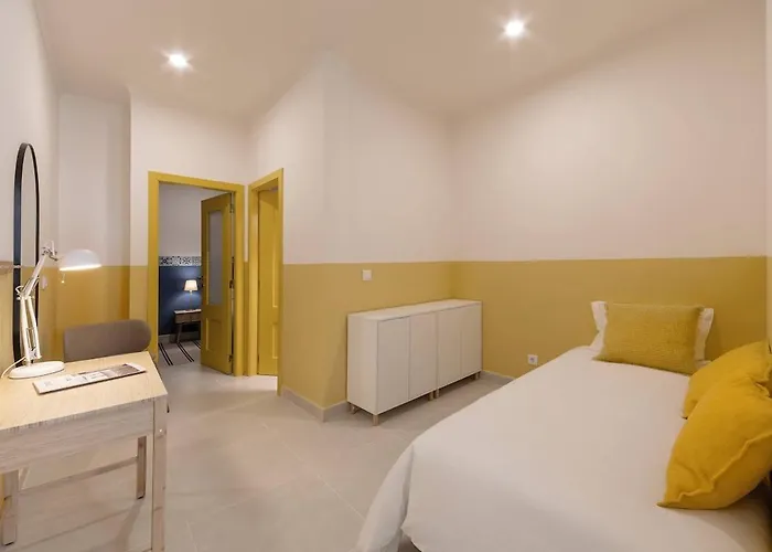 Anjos 55a-two Beds Designer شقة *